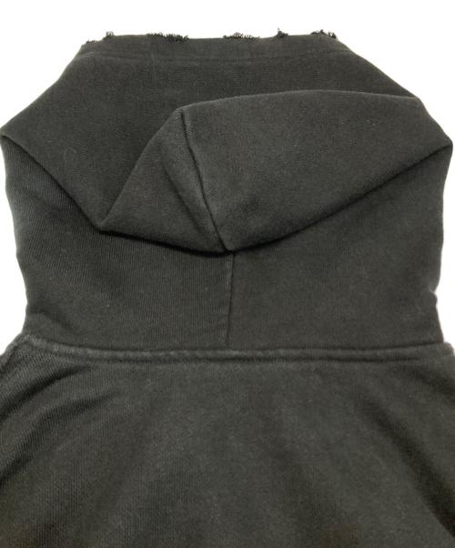 PERVERZE（パーバーズ）PERVERZE (パーバーズ) ダメージ加工パーカー ブラック サイズ:FREEの古着・服飾アイテム