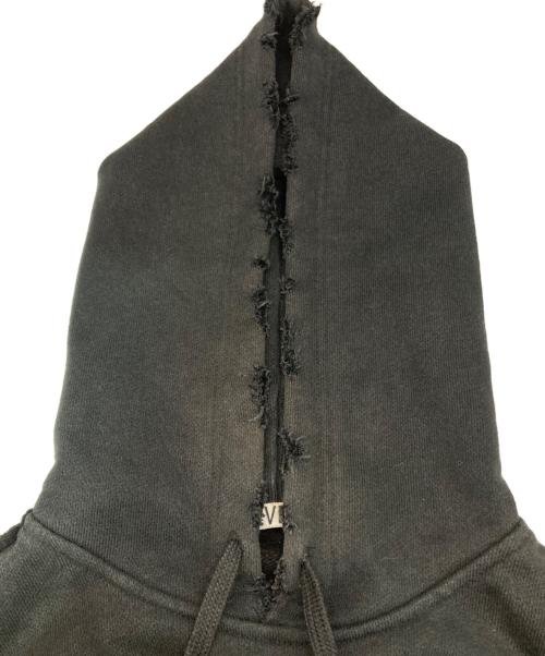 PERVERZE（パーバーズ）PERVERZE (パーバーズ) ダメージ加工パーカー ブラック サイズ:FREEの古着・服飾アイテム