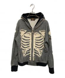 VANSON（バンソン）の古着「ボーンプリントジップパーカー」｜グレー