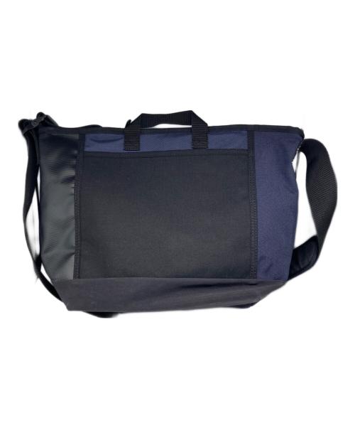 Engineered Garments（エンジニアド ガーメンツ）Engineered Garments Manhattan Portage (マンハッタンポーテージ) Pilgrim Surf+Supply (ピルグリム サーフサプライ) トリプルコラボ メッセンジャーバッグ ネイビーの古着・服飾アイテム