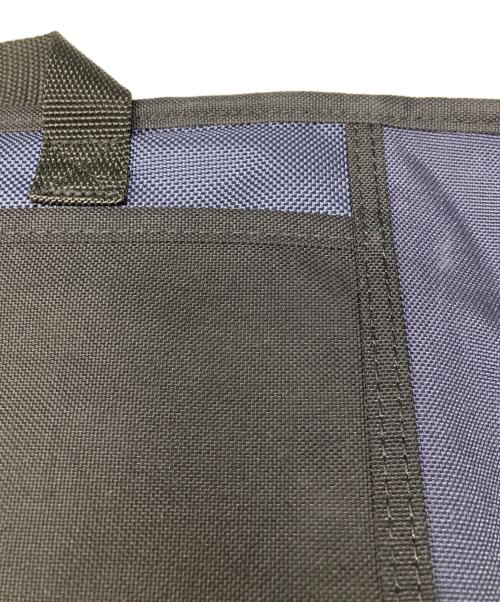 Engineered Garments（エンジニアド ガーメンツ）Engineered Garments Manhattan Portage (マンハッタンポーテージ) Pilgrim Surf+Supply (ピルグリム サーフサプライ) トリプルコラボ メッセンジャーバッグ ネイビーの古着・服飾アイテム