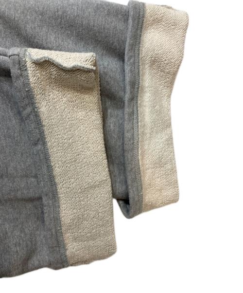 CLANE（クラネ）CLANE (クラネ) LOGO SWEAT TUCK WIDE PANTS グレーの古着・服飾アイテム