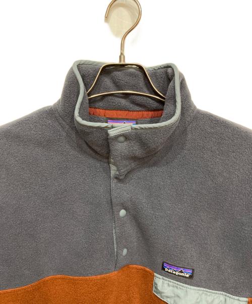 Patagonia（パタゴニア）Patagonia (パタゴニア) ライトウェイト シンチラ スナップT プルオーバー グレー サイズ:Ｍの古着・服飾アイテム