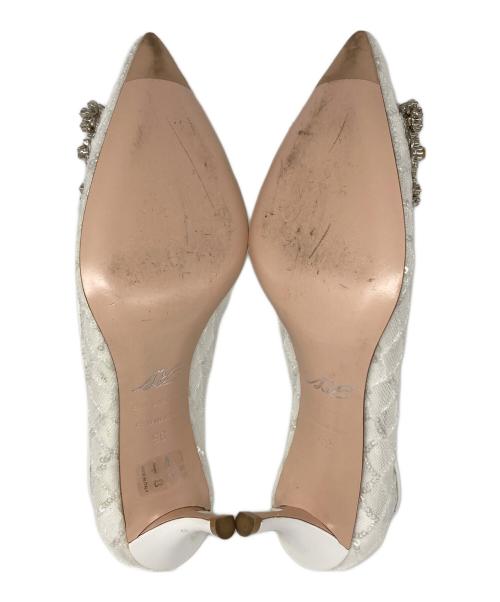 Roger Vivier（ロジェ ヴィヴィエ）Roger Vivier (ロジェ ヴィヴィエ) ヒールパンプス ホワイト サイズ:35の古着・服飾アイテム