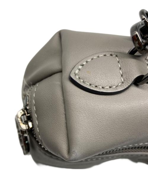 LONGCHAMP（ロンシャン）LONGCHAMP (ロンシャン) ル・プリアージュ エクストラ クロスボディ―バッグ グレーの古着・服飾アイテム