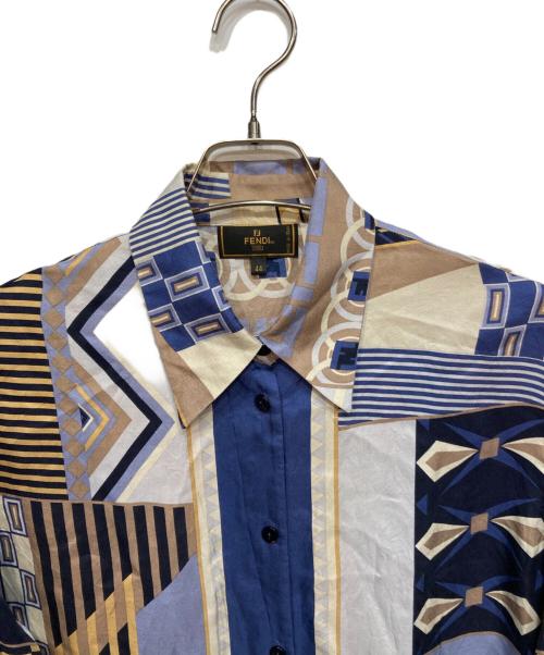 FENDI（フェンディ）FENDI (フェンディ) シルクシャツ ブルー サイズ:44の古着・服飾アイテム