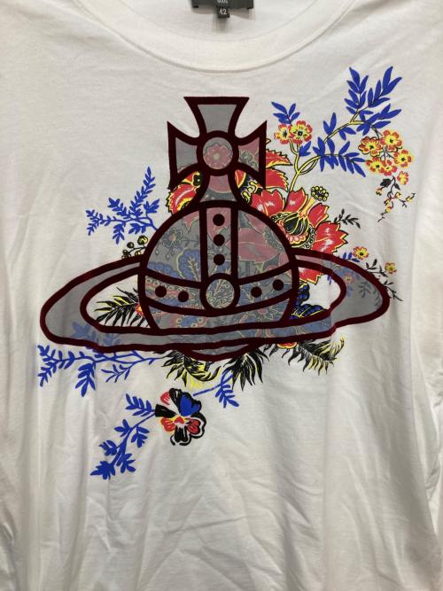 Vivienne Westwood man（ヴィヴィアン ウェストウッド マン）Vivienne Westwood man (ヴィヴィアン ウェストウッド マン) フラワーオーブカットソー ホワイト サイズ:42の古着・服飾アイテム