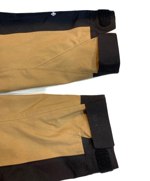 THE NORTH FACE（ザ ノース フェイス）THE NORTH FACE (ザ ノース フェイス) マウンテンジャケット ブラック×ベージュ サイズ:Ｍの古着・服飾アイテム