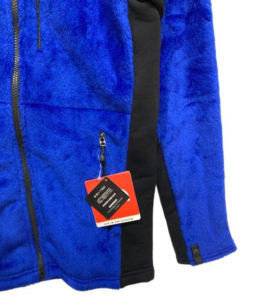 THE NORTH FACE（ザ ノース フェイス）THE NORTH FACE (ザ ノース フェイス) ZI VERSA MID JACKE ブラック×ブルー サイズ:S 未使用品の古着・服飾アイテム