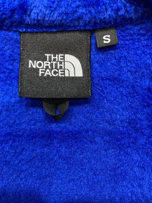 THE NORTH FACE（ザ ノース フェイス）THE NORTH FACE (ザ ノース フェイス) ZI VERSA MID JACKE ブラック×ブルー サイズ:S 未使用品の古着・服飾アイテム
