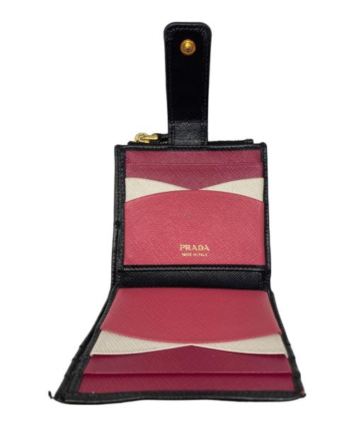 PRADA（プラダ）PRADA (プラダ) 2つ折り財布 ブラックの古着・服飾アイテム