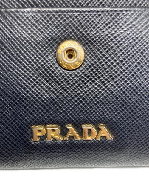 PRADA（プラダ）PRADA (プラダ) 2つ折り財布 ブラックの古着・服飾アイテム