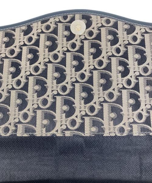 Christian Dior（クリスチャン ディオール）Christian Dior (クリスチャン ディオール) フラップ付ショルダーバッグ グレーの古着・服飾アイテム