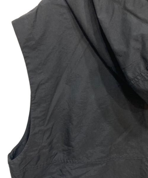 THE NORTH FACE（ザ ノース フェイス）THE NORTH FACE (ザ ノース フェイス) コンパクトフーデッドベスト ブラック サイズ:Lの古着・服飾アイテム