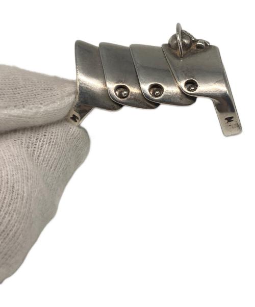 Vivienne Westwood（ヴィヴィアンウエストウッド）Vivienne Westwood (ヴィヴィアンウエストウッド) アーマーリング サイズ:15号(M)の古着・服飾アイテム