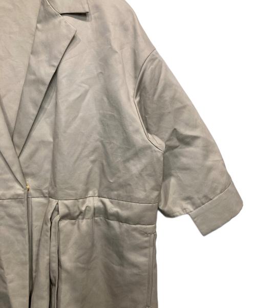 DRAWER（ドゥロワー）Drawer (ドゥロワー) ギャバウェストリボンコート グレー サイズ:36の古着・服飾アイテム