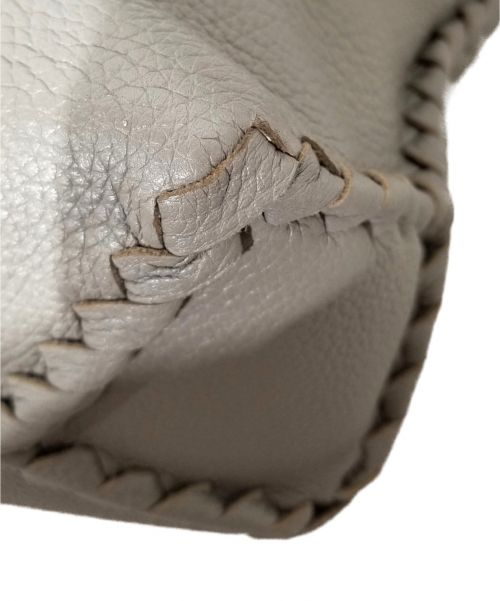 BOTTEGA VENETA（ボッテガベネタ）BOTTEGA VENETA (ボッテガヴェネタ) ワンショルダーバッグ ライトグレー チェルボ B07226154Sの古着・服飾アイテム