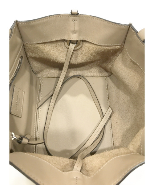 J&M DAVIDSON（ジェイ＆エム デヴィッドソン）J&M DAVIDSON (ジェイ＆エム デヴィッドソン) BELLE MICRO WITH STUDS 2WAY グレーの古着・服飾アイテム