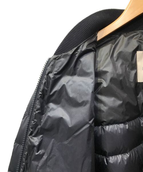 MONCLER（モンクレール）MONCLER (モンクレール) ダウンジャケット ネイビー サイズ:5の古着・服飾アイテム