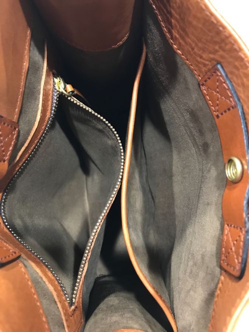 SLOW & CO（スロウ）SLOW & CO (スロウ) bono square shoulder bag M ブラウンの古着・服飾アイテム