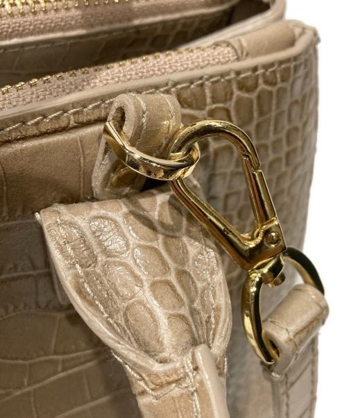 Teddy Blake（テディブレイク）teddy blake (テディブレイク) 型押しショルダーバッグ ベージュの古着・服飾アイテム