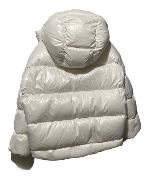 VALENTINO（ヴァレンティノ）VALENTINO (ヴァレンティノ) VLTNパッチダウンジャケット ホワイト サイズ:ｘｓの古着・服飾アイテム