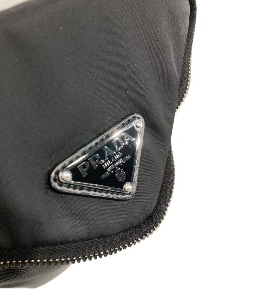 PRADA（プラダ）PRADA (プラダ) Re-Nylon リナイロン Xレザー トライアングル ショルダーバッグ ブラックの古着・服飾アイテム