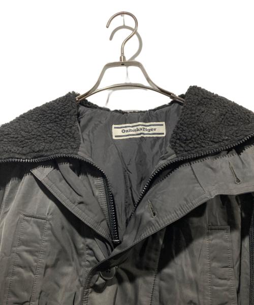 Onitsuka Tiger（オニツカタイガー）Onitsuka Tiger (オニツカタイガー) モッズコート/ダウンコート カーキ サイズ:Sの古着・服飾アイテム