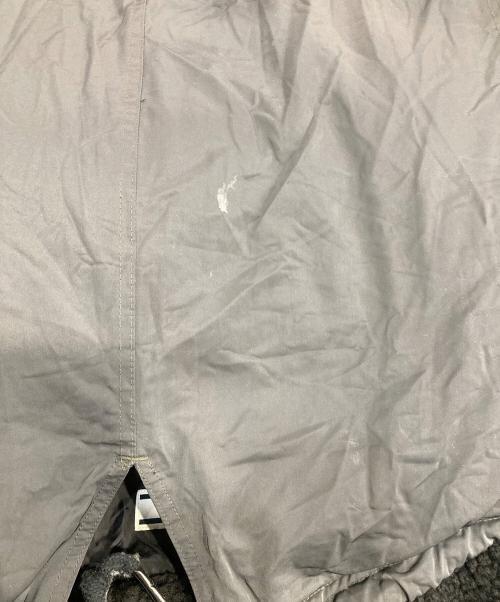 Onitsuka Tiger（オニツカタイガー）Onitsuka Tiger (オニツカタイガー) モッズコート/ダウンコート カーキ サイズ:Sの古着・服飾アイテム