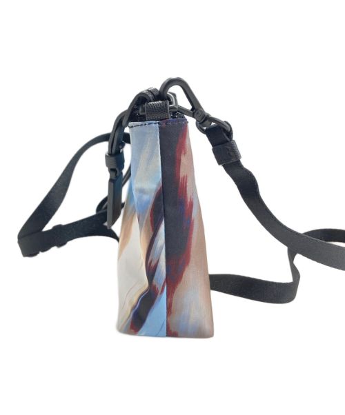 TUMI（トゥミ）TUMI (トゥミ) VOYAGEUR 「アデラ」クロスボディ マルチカラーの古着・服飾アイテム