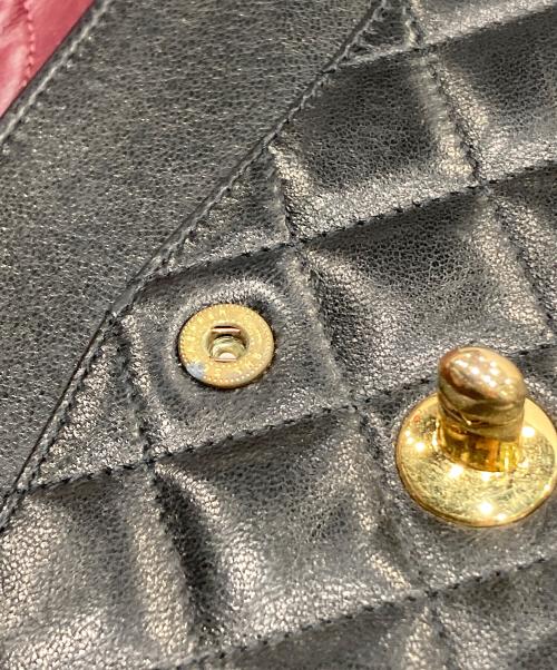 CHANEL（シャネル）CHANEL (シャネル) マトラッセWフラップ ショルダーバッグ ブラックの古着・服飾アイテム