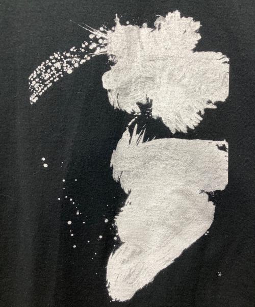 ALMOSTBLACK（オールモストブラック）ALMOSTBLACK (オールモストブラック) PRINT LONG T-SHIRTS ロング Tシャツ カットソー ホワイト×ブラック サイズ:2の古着・服飾アイテム