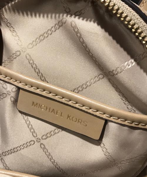 MICHAEL KORS（マイケル・コース）MICHAEL KORS (マイケルコース) ミニリュック ベージュ サイズ:FREEの古着・服飾アイテム