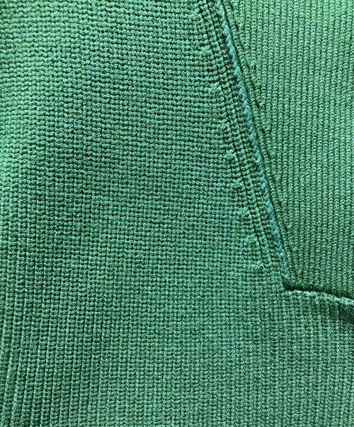 UN3D.（アンスリード）UN3D. (アンスリード) ジップネックショートニットトップ グリーン サイズ:36の古着・服飾アイテム