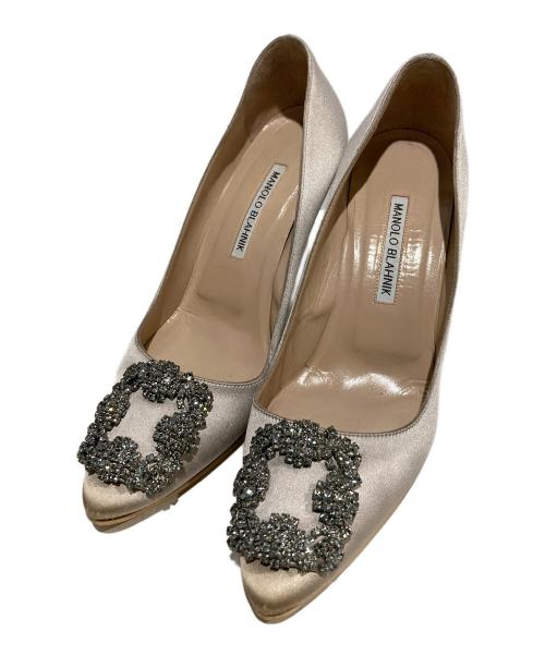 Manolo Blahnik（マノロブラニク）Manolo Blahnik (マノロブラニク) HANGISビジューヒールパンプス ベージュ サイズ:37の古着・服飾アイテム