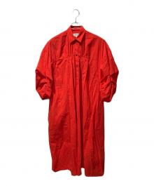 ENFOLD（エンフォルド）の古着「TACK SLEEVE SHIRTS DRESS ドレス ワンピース」｜レッド