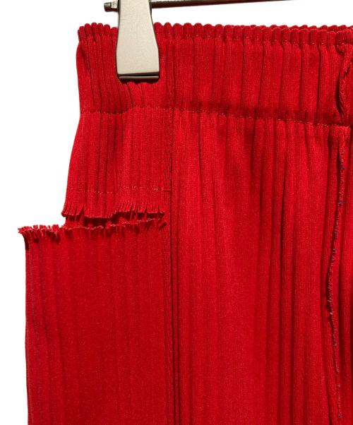 me ISSEY MIYAKE（ミーイッセイ ミヤケ）me ISSEY MIYAKE (ミーイッセイ ミヤケ) プリーツパンツ レッド サイズ:FREEの古着・服飾アイテム
