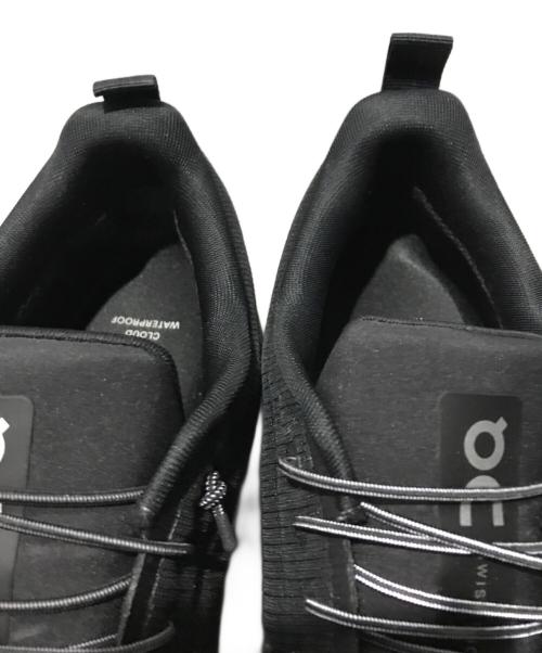 on（オン）On (オン) クラウド6 ウォータープルーフ 防水 ランニングシューズ スニーカー ブラック サイズ:27の古着・服飾アイテム