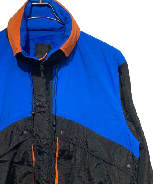 DAIWA PIER39（ダイワ ピア39）DAIWA PIER39 (ダイワ ピア39) TECH SKIING JACKET ナイロン ジャケット ブラック×ブルー サイズ:Mの古着・服飾アイテム
