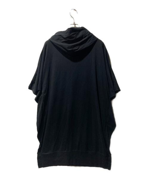 MM6 Maison Margiela（エムエムシックスメゾンマルジェラ）MM6 Maison Margiela (エムエムシックスメゾンマルジェラ) 変形ロゴパーカー ブラック サイズ:14の古着・服飾アイテム