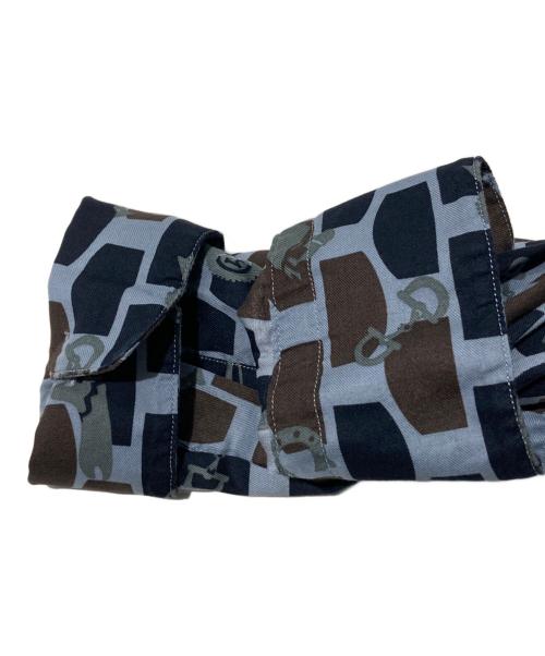 HERMES（エルメス）HERMES (エルメス) アクセサリーチャームモチーフシャツ スカイブルー サイズ:15/38の古着・服飾アイテム