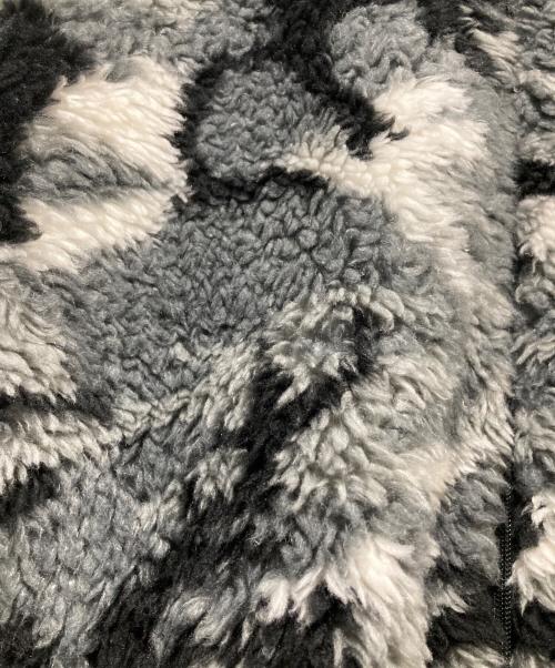 BALENCIAGA（バレンシアガ）BALENCIAGA (バレンシアガ) 22AW カモフラージュファージャケット グレー サイズ:44の古着・服飾アイテム