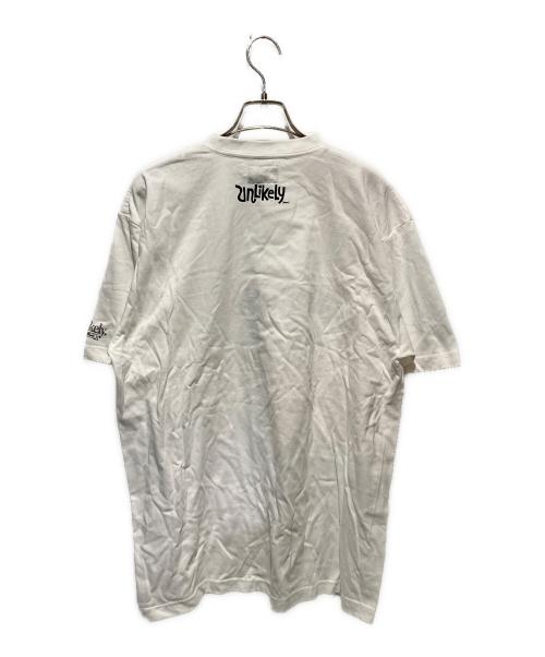 Unlikely（アンライクリー）Unlikely (アンライクリー) NEPENTHES (ネペンテス) LOGO POCKET T-SHIRT ロゴ ポケット Tシャツ ホワイト サイズ:Lの古着・服飾アイテム