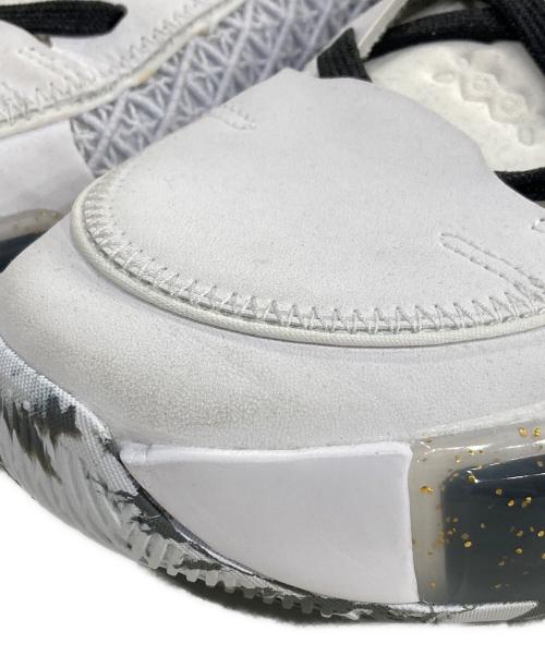 NIKE（ナイキ）NIKE (ナイキ) AIR JORDAN XXXVIII LOW PF ローカットスニーカー ホワイト×ブラック サイズ:28.5㎝の古着・服飾アイテム