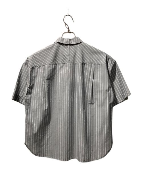 NANGA（ナンガ）NANGA (ナンガ) スプリングストライプシャツ グレー サイズ:M 未使用品の古着・服飾アイテム