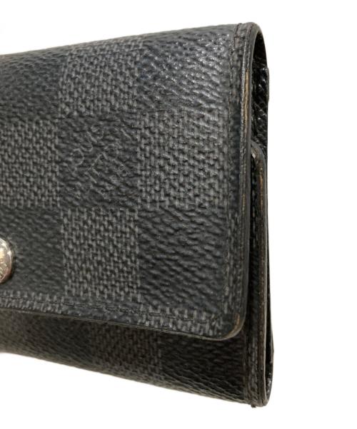 LOUIS VUITTON（ルイ ヴィトン）LOUIS VUITTON (ルイ ヴィトン) ダミエ・グラフィット ミュルティクレ6 グレーの古着・服飾アイテム