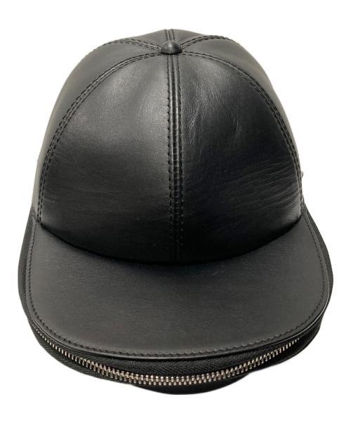 J.W.ANDERSON（ジェイダブリューアンダーソン）J.W.ANDERSON (ジェイダブリューアンダーソン) キャップ型バッグ ブラックの古着・服飾アイテム