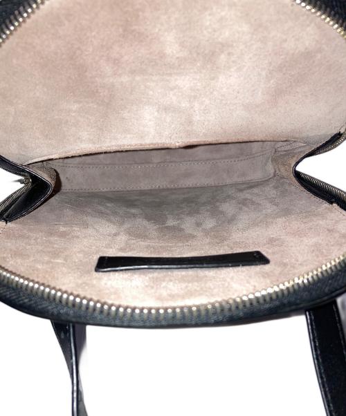 J.W.ANDERSON（ジェイダブリューアンダーソン）J.W.ANDERSON (ジェイダブリューアンダーソン) キャップ型バッグ ブラックの古着・服飾アイテム