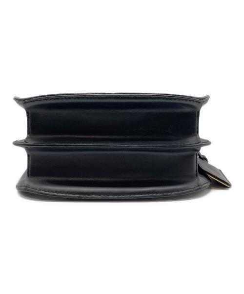 MCM（エムシーエム）MCM (エムシーエム) スタッズショルダーバッグ ブラックの古着・服飾アイテム