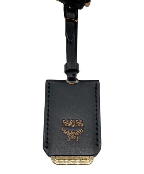 MCM（エムシーエム）MCM (エムシーエム) スタッズショルダーバッグ ブラックの古着・服飾アイテム